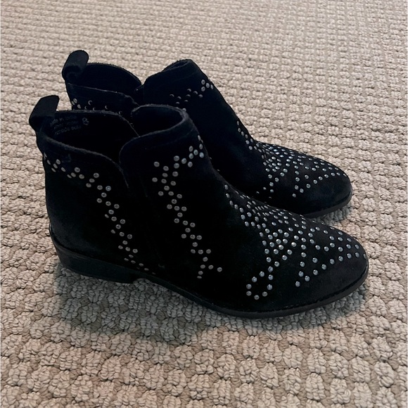 🖤 Sibicca Black Suede Boot w Silver Stud Details 🖤 - Picture 2 of 11